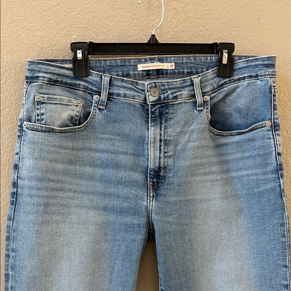 Levi's High Rise Bootcut Jeans size 33 - Picture 2 of 7